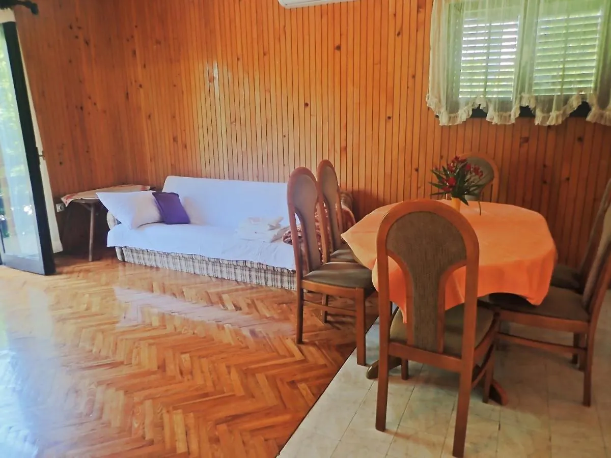 Apartment Ika Starigrad Paklenica