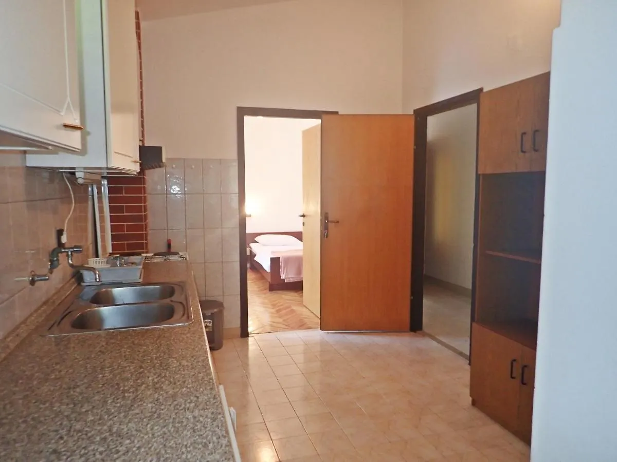 Apartment Ika Starigrad Paklenica