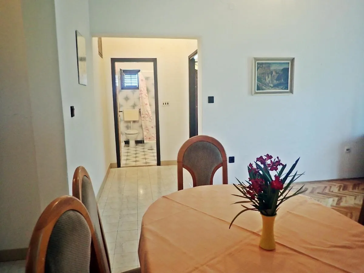 Apartment Ika Starigrad Paklenica